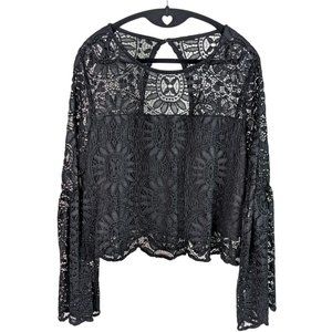 Black Lace Scalloped Hem Crop Top with Bell Sleeves, Size XXL